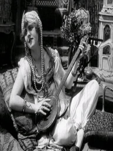 Enis Aldjelis, die Blume des Ostens