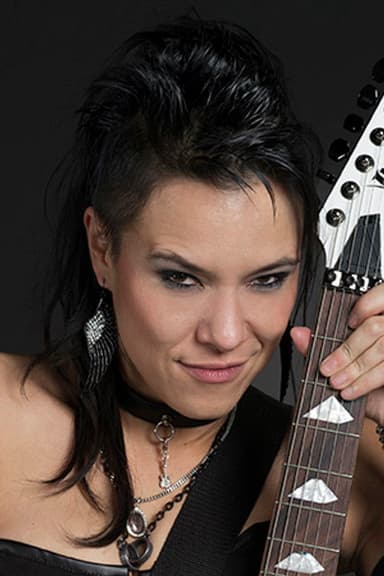 Jen Majura